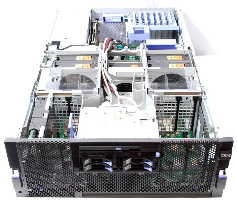 IBM System X3950 M2 (4U) 4x 2.5" (SFF)