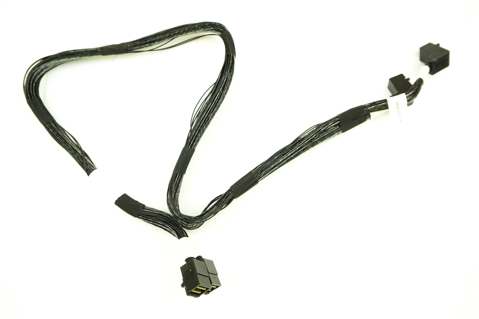 Quanta D51B-2U - Dual Mini-SAS HD Cable 26"