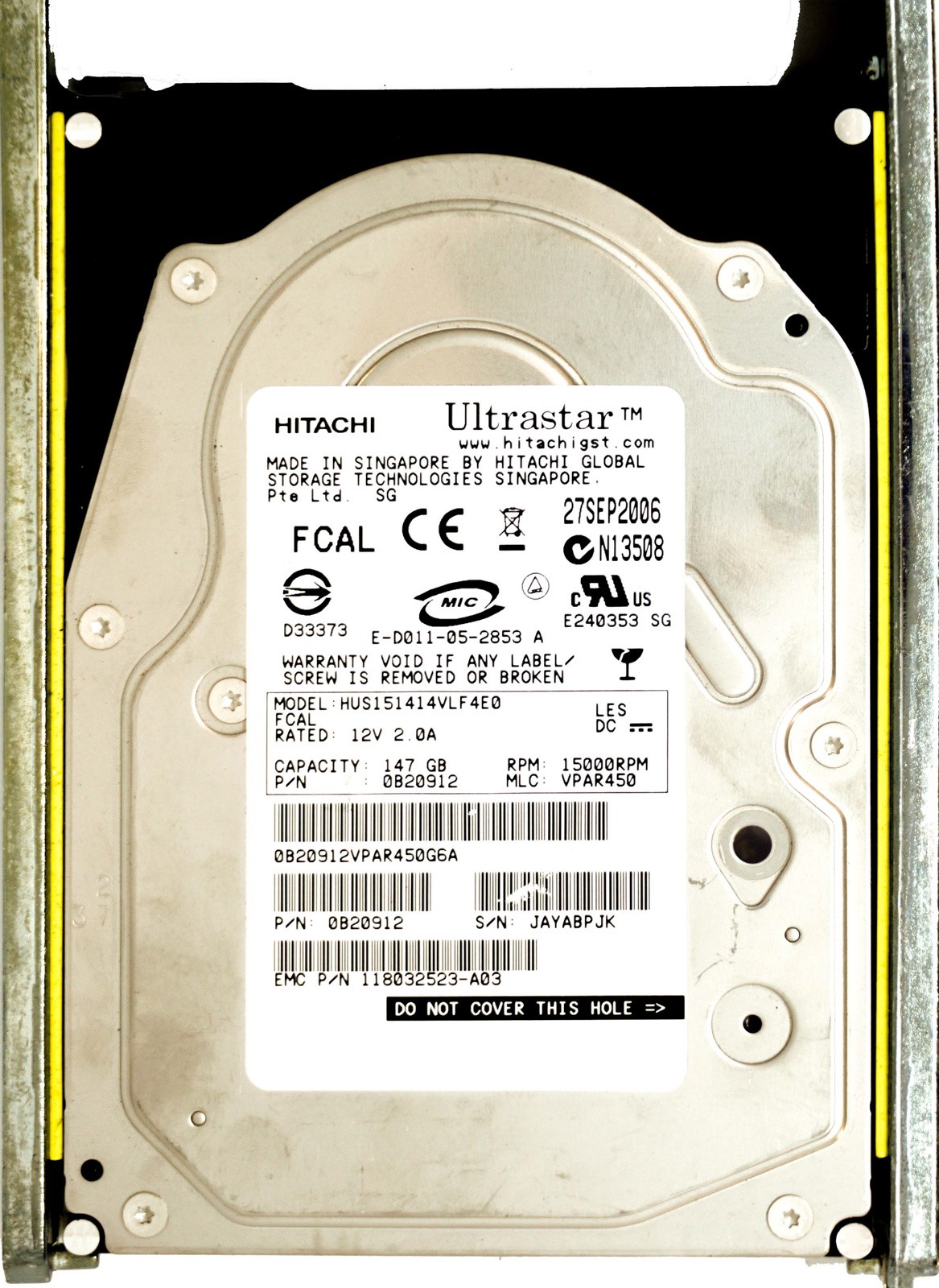 EMC (118032523) 146GB FCAL (LFF) 4Gb/s 15K in Hot-Swap Caddy