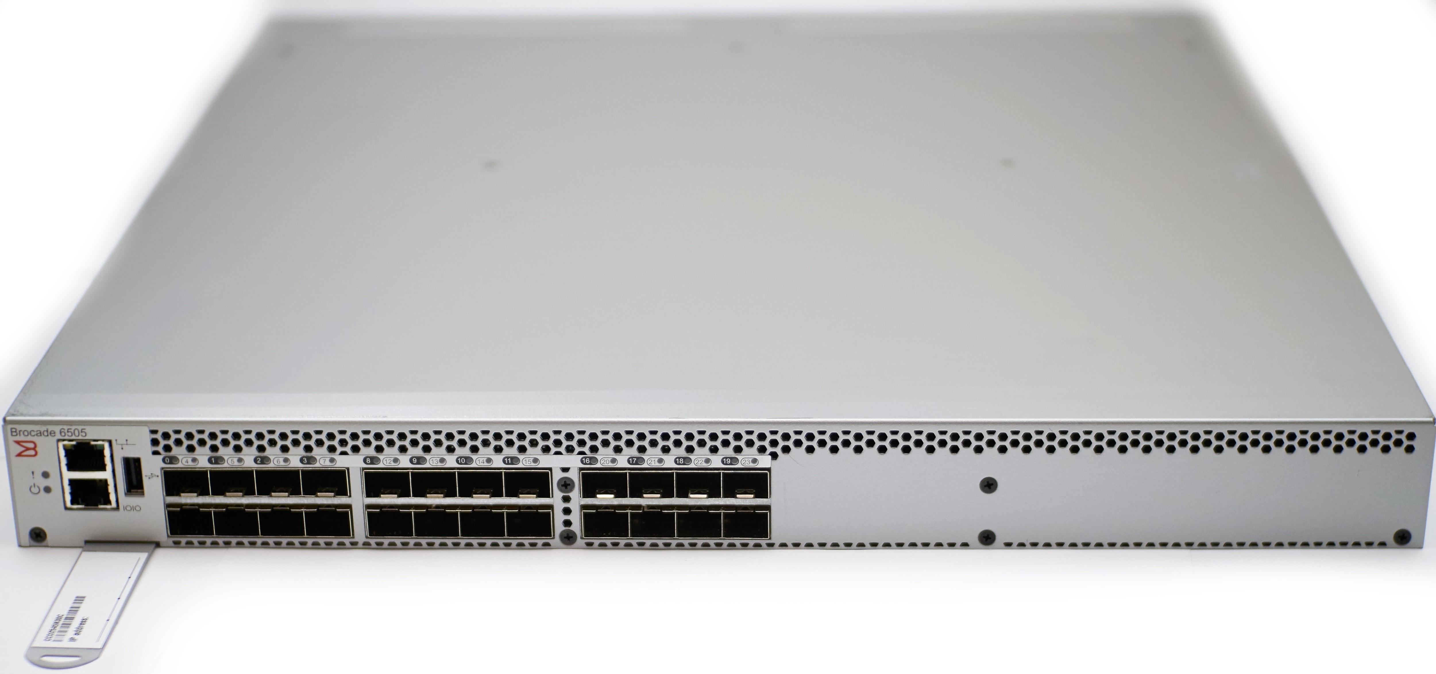 Brocade 6505 - 12/24 Port Fibre Channel SFP+ 16Gbps Switch - No Ears