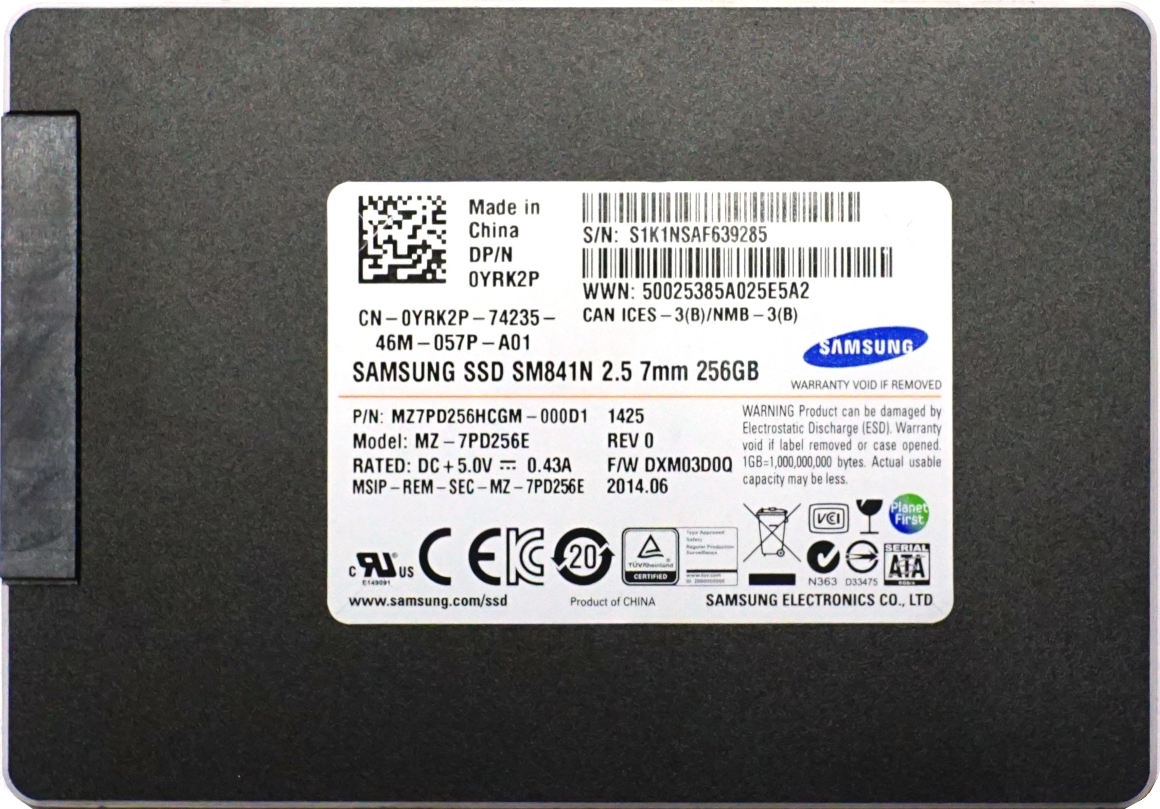 Dell (YRK2P) 256GB SATA III (SFF) 6Gb/s SSD